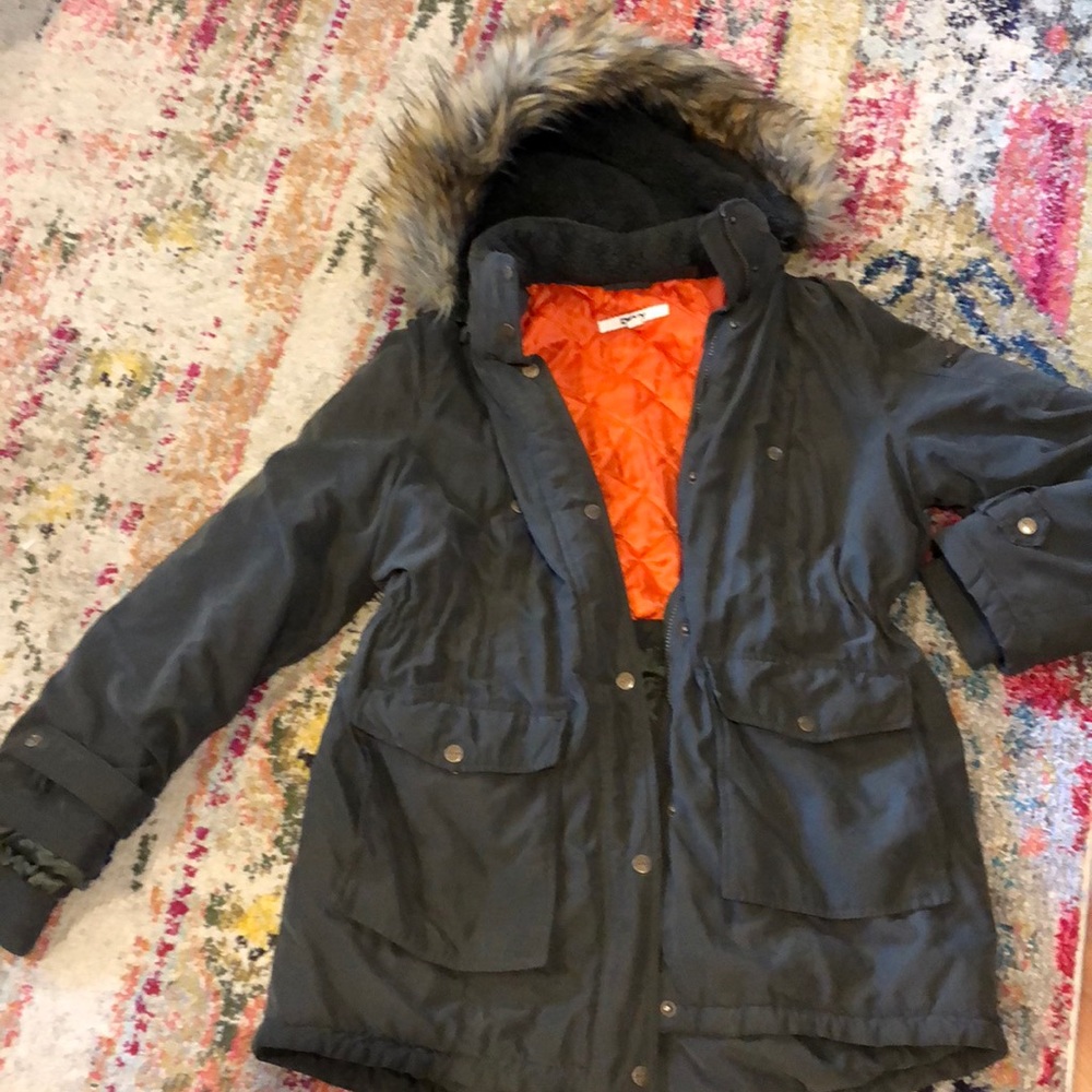 Dkny big puffer coat